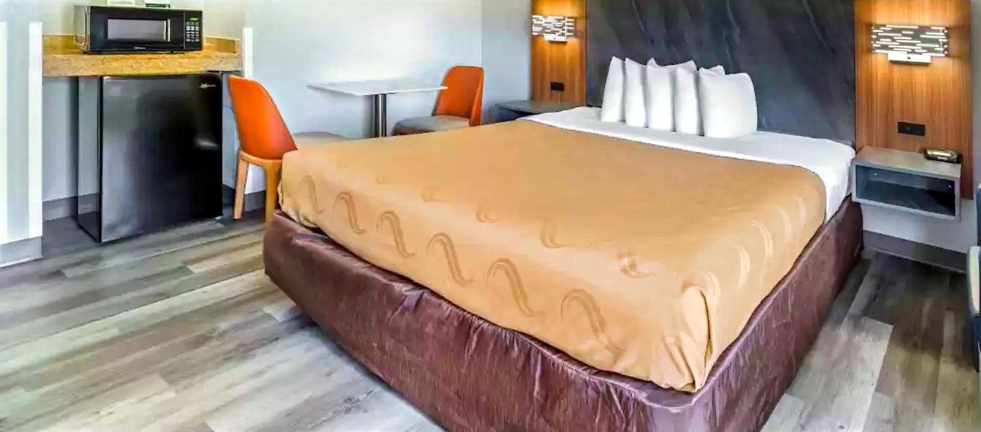 Quality Inn & Suites Manhattan Kültér fotó