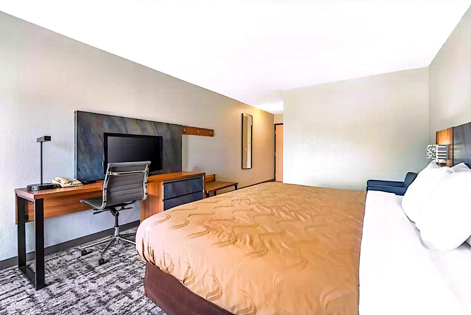 Quality Inn & Suites Manhattan Kültér fotó