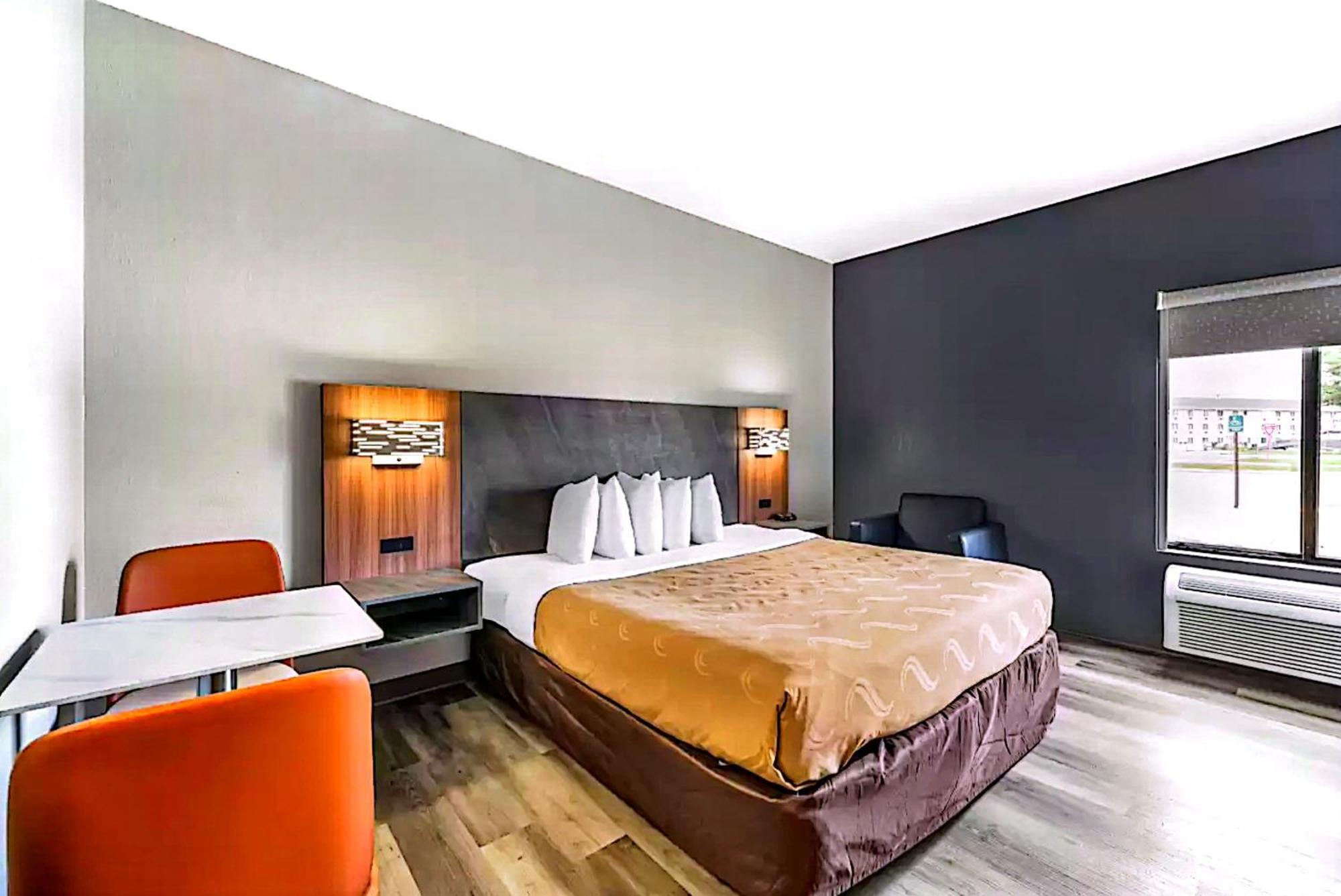 Quality Inn & Suites Manhattan Kültér fotó