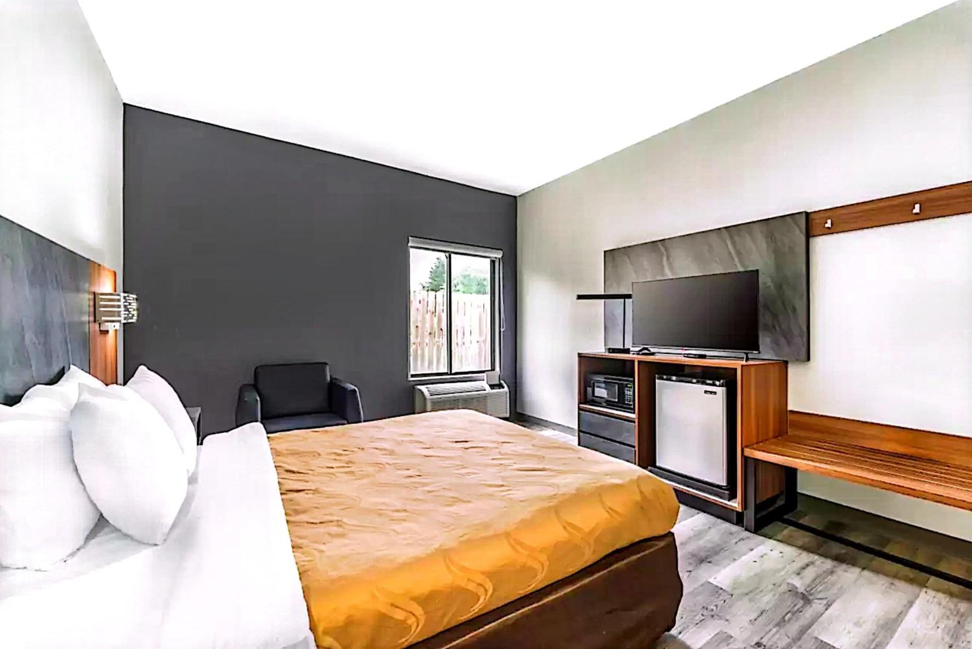 Quality Inn & Suites Manhattan Kültér fotó