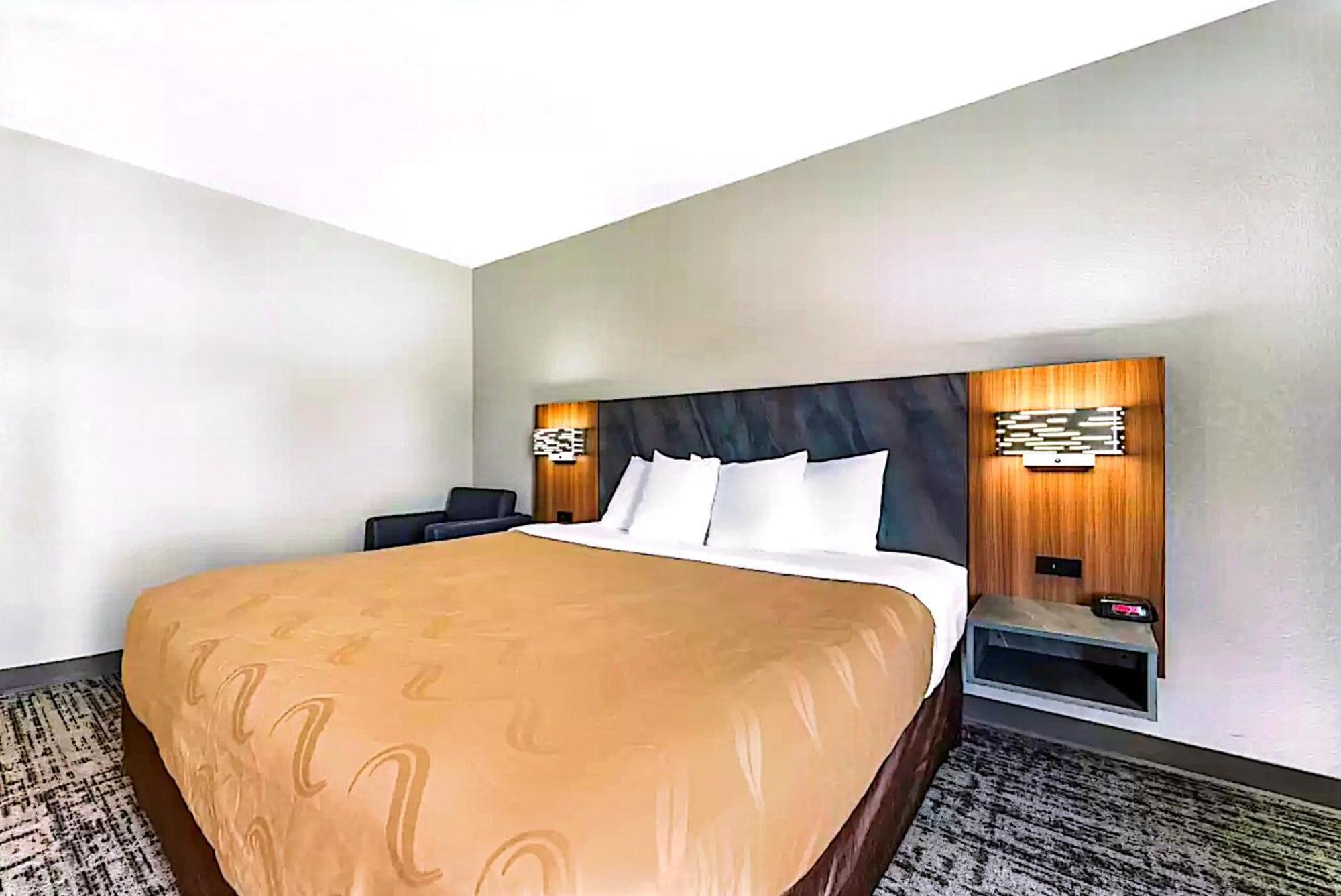 Quality Inn & Suites Manhattan Kültér fotó