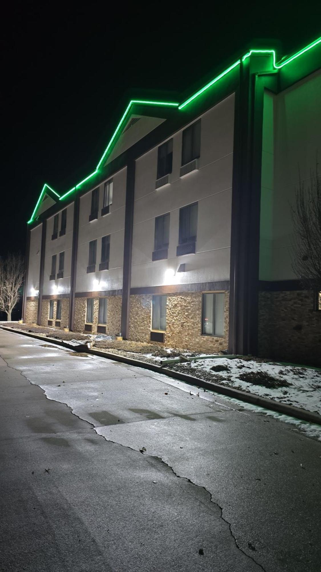 Quality Inn & Suites Manhattan Kültér fotó