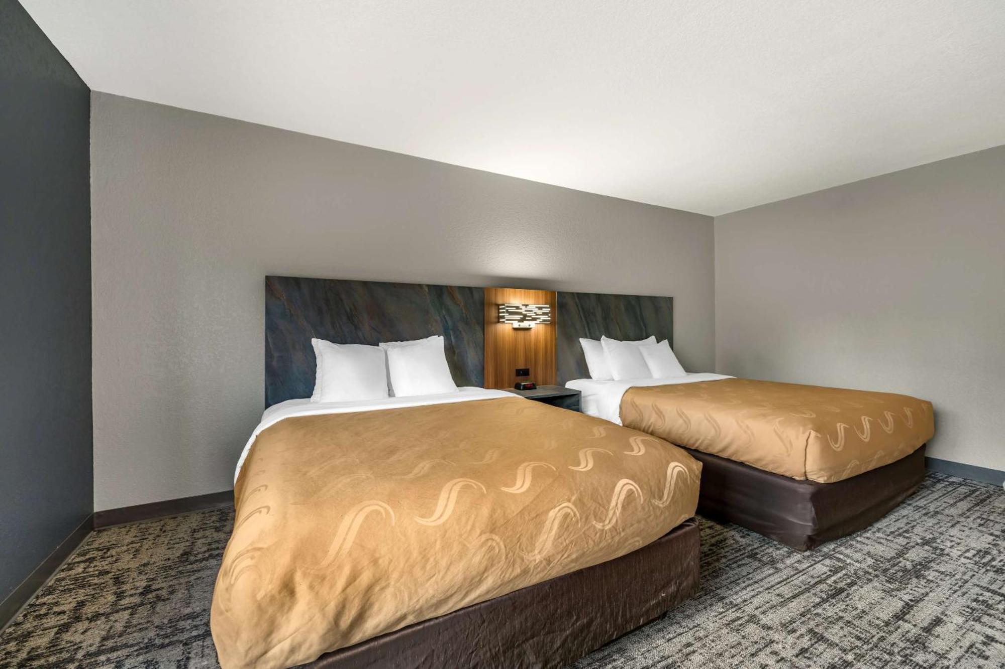 Quality Inn & Suites Manhattan Kültér fotó