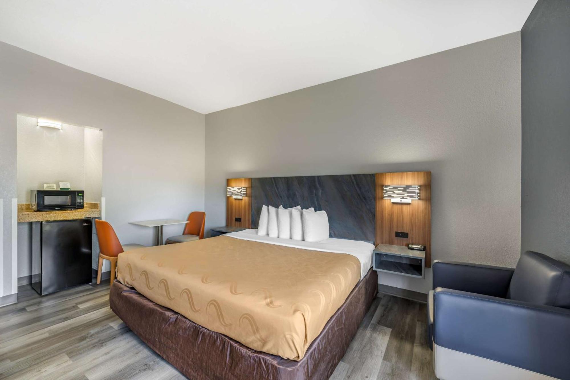 Quality Inn & Suites Manhattan Kültér fotó