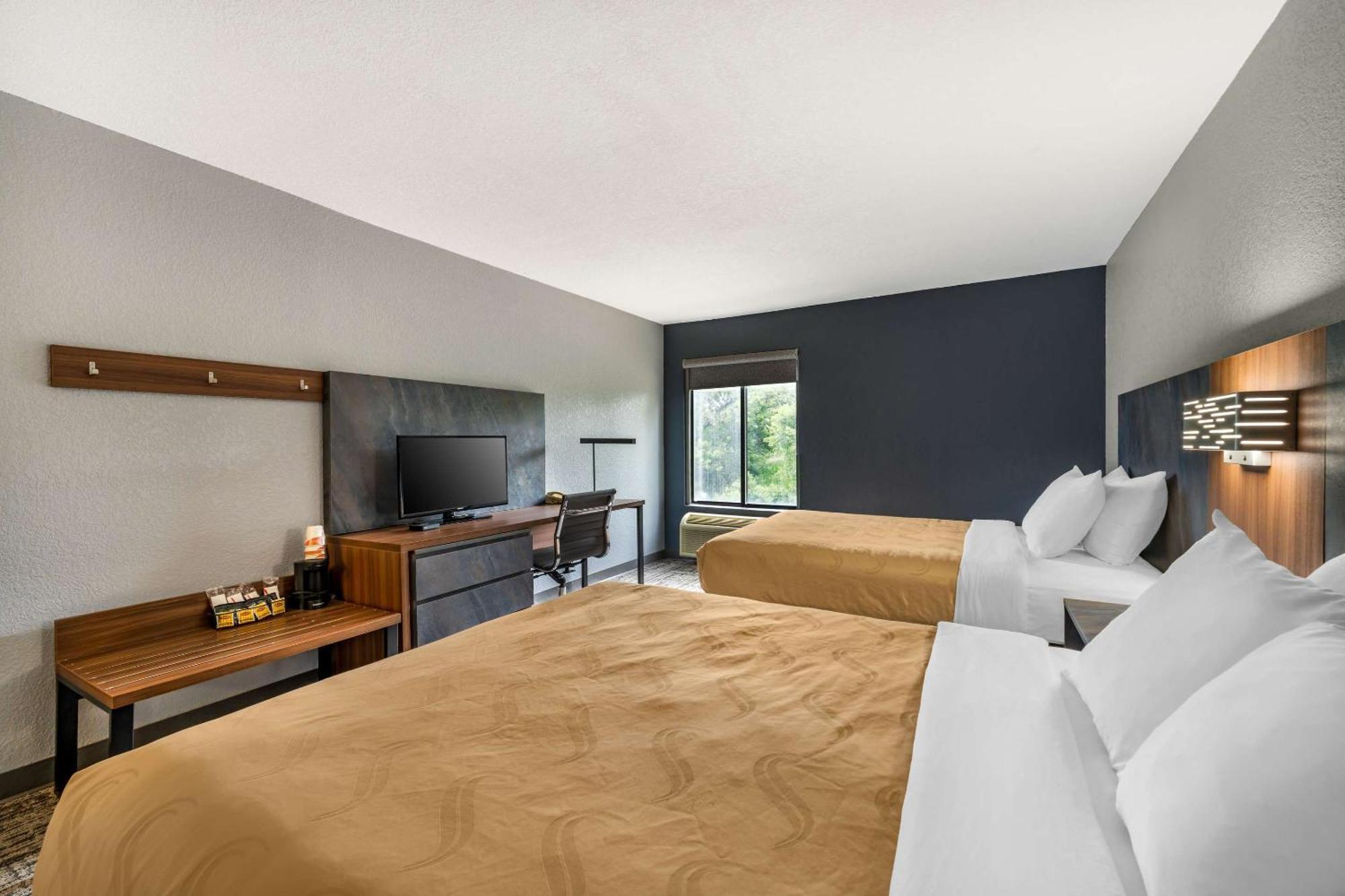 Quality Inn & Suites Manhattan Kültér fotó