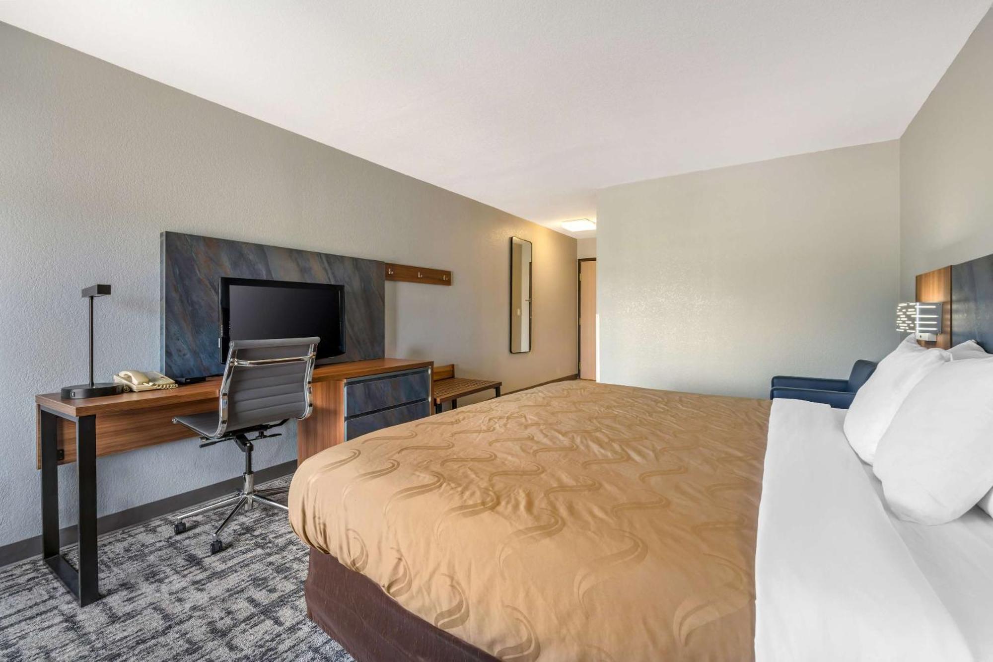 Quality Inn & Suites Manhattan Kültér fotó